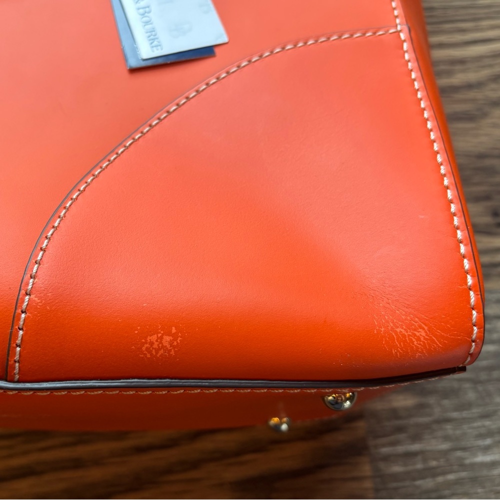 Firm Dooney & Bourke Vibrant Orange Tote - Picture 10 of 11